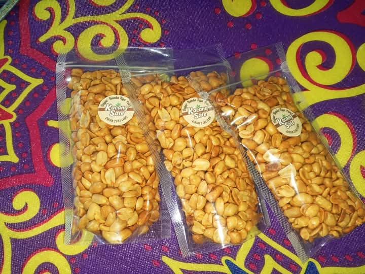 Industri Pembuatan Kacang sate dan rengginang